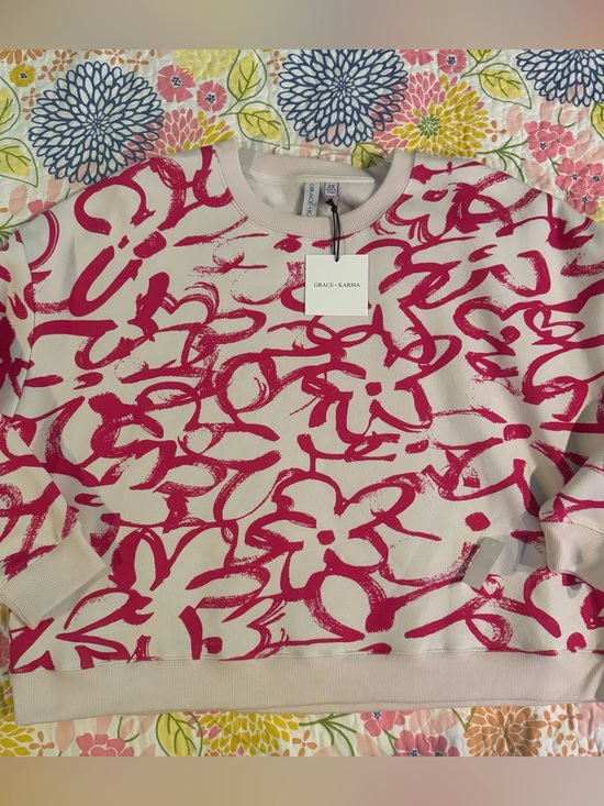 Grace + Karma Tops - NWT 2x Grace + karma flower crewneck sweatshirt